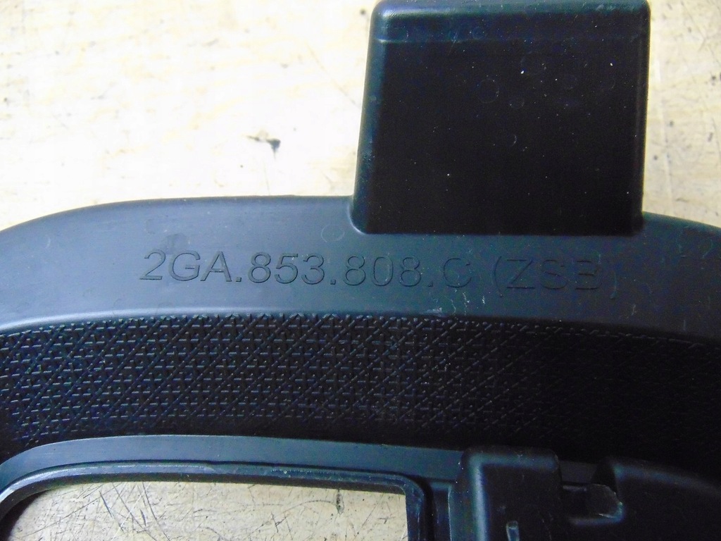 фото №11, Решётка w бампер правая vw t-roc 2ga853808c