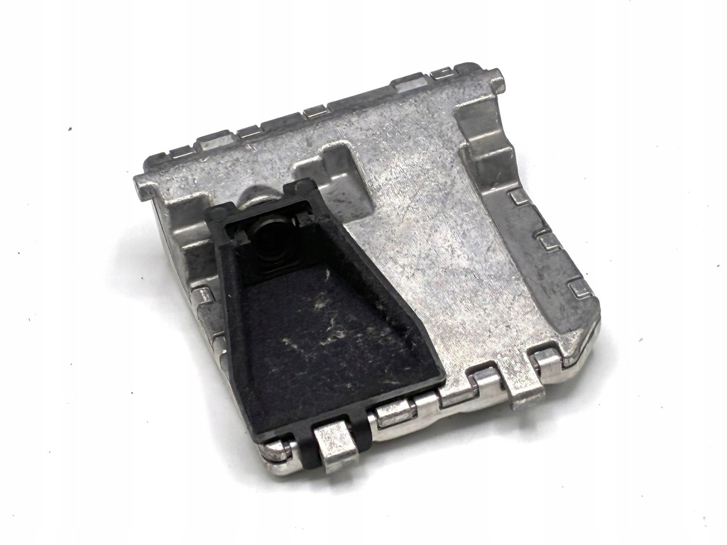 Купити Mercedes камера на скло передня a0009050438