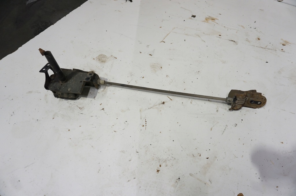 фото №1, Подъемник колеса запасного mercedes vito w639 2 ii