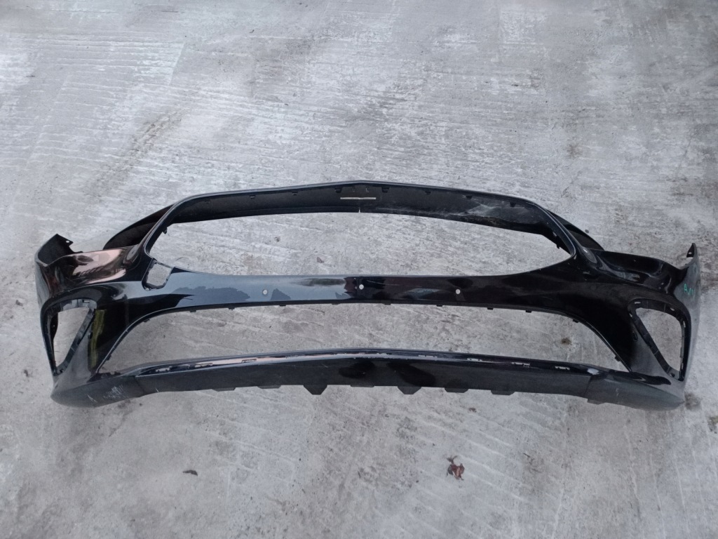 Mercedes a118 бампер перед cla ii a1188855300 Оригинал