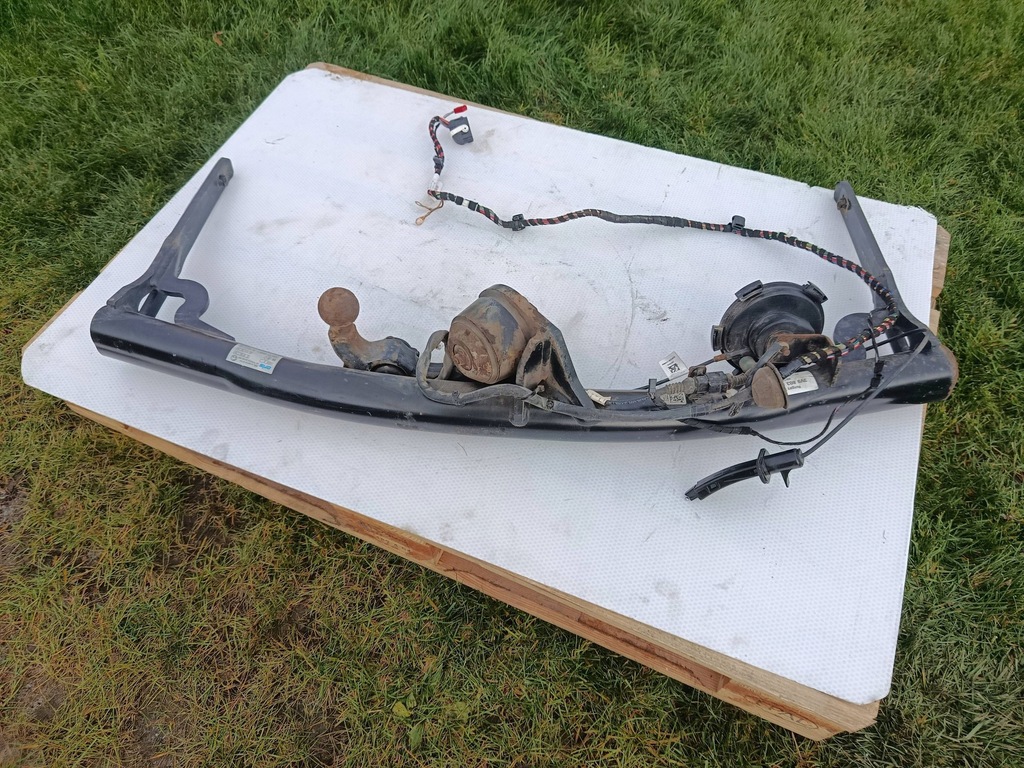 фото №16, Hak буксирувальний балка електропроводка skoda superb iii оригінальний 3v 3v9803881a