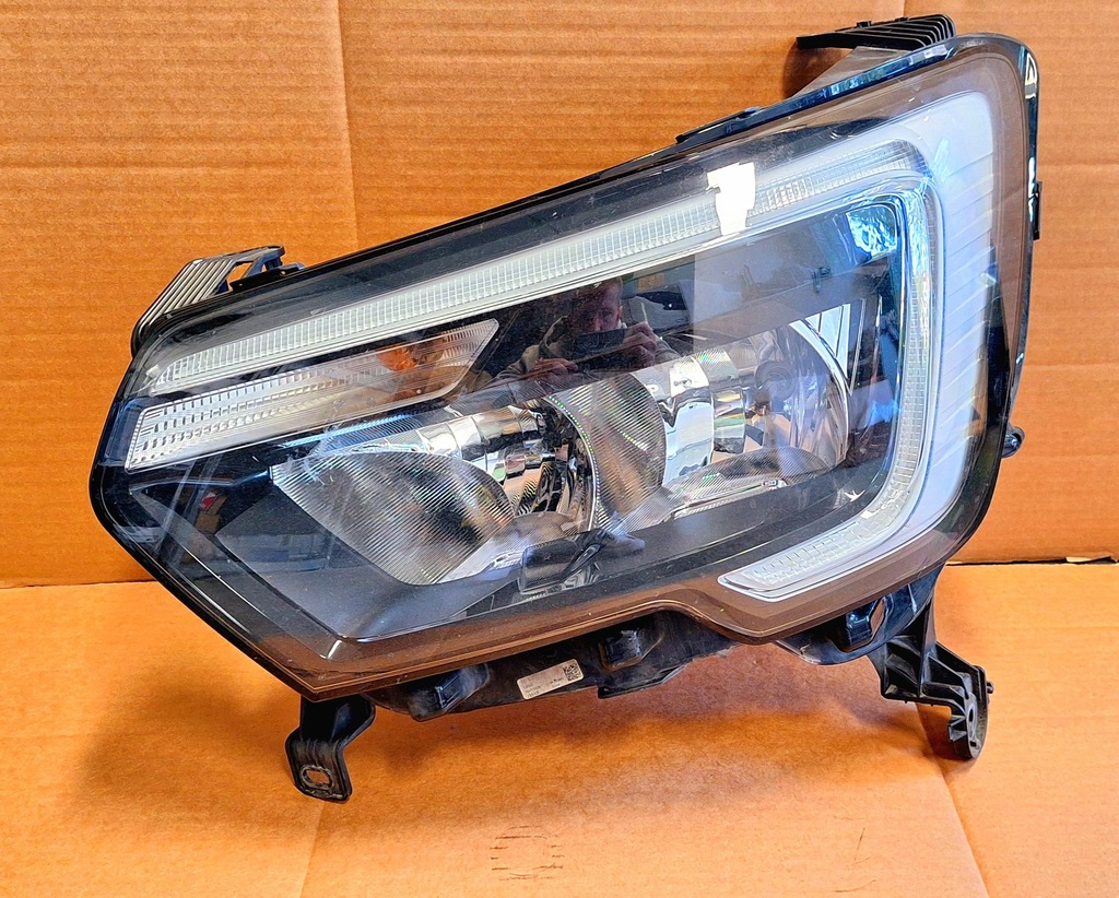 фото №3, Renault master iv лампа левый перед led 260607867r org