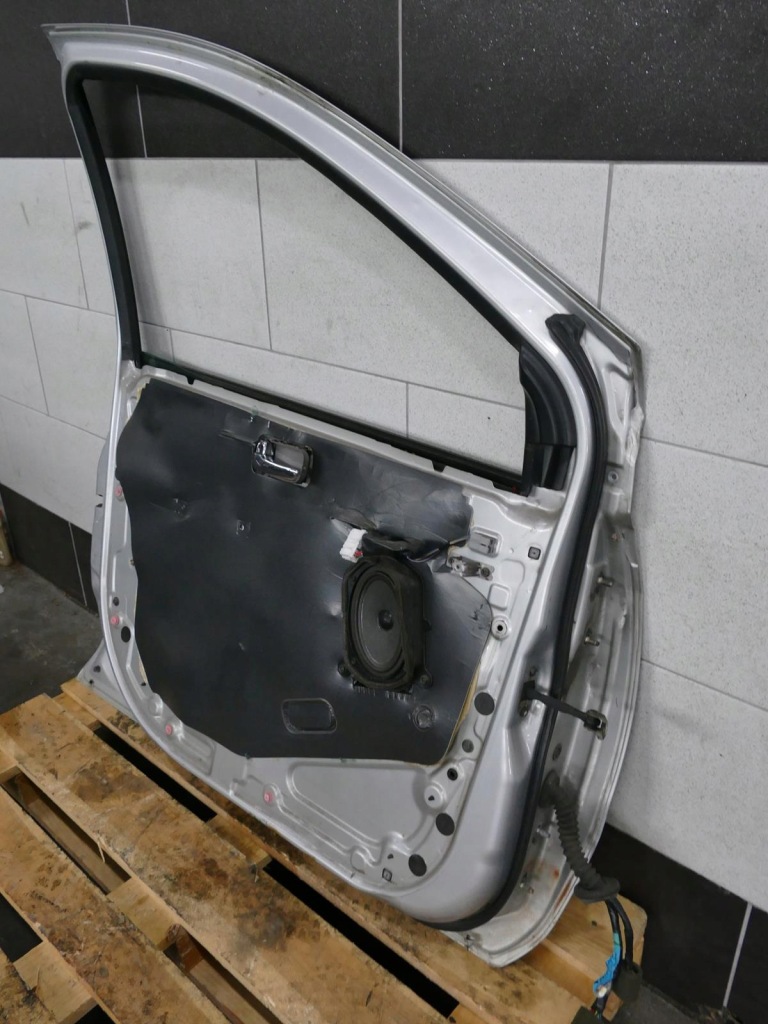 фото №8, Nissan almera tino дверь левый перед левая kl0