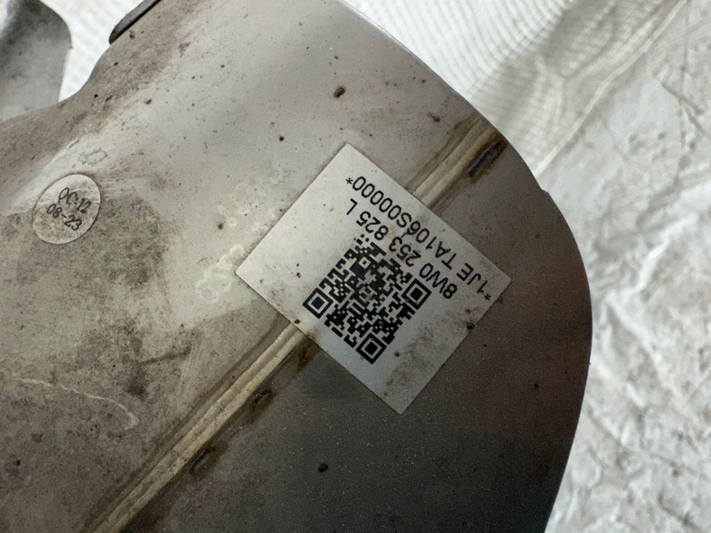 фото №5, Audi a4 b9 левая наконечник выхлоп гаситель