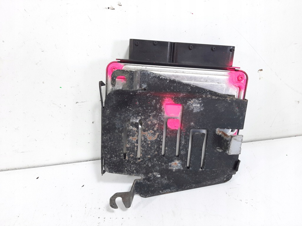 фото №11, Seat toledo iii 2.0fsi 05r блок керування двигуна набір 06f906056ba 0261s02047