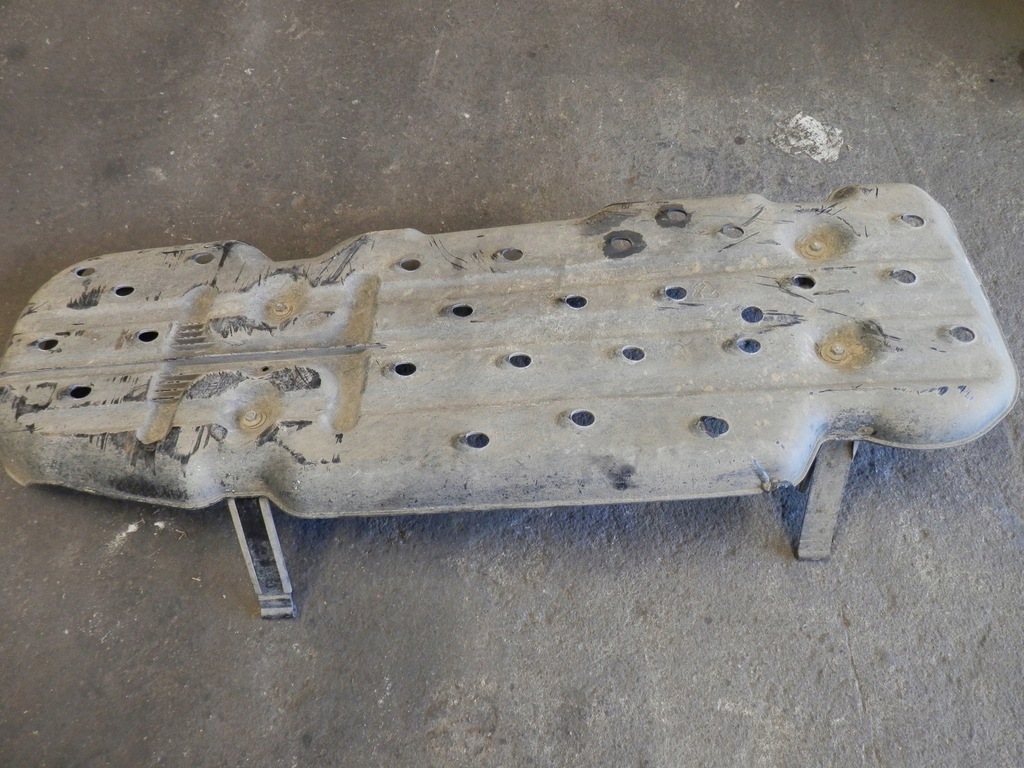 фото №1, Toyota hilux viii защита бака топлива