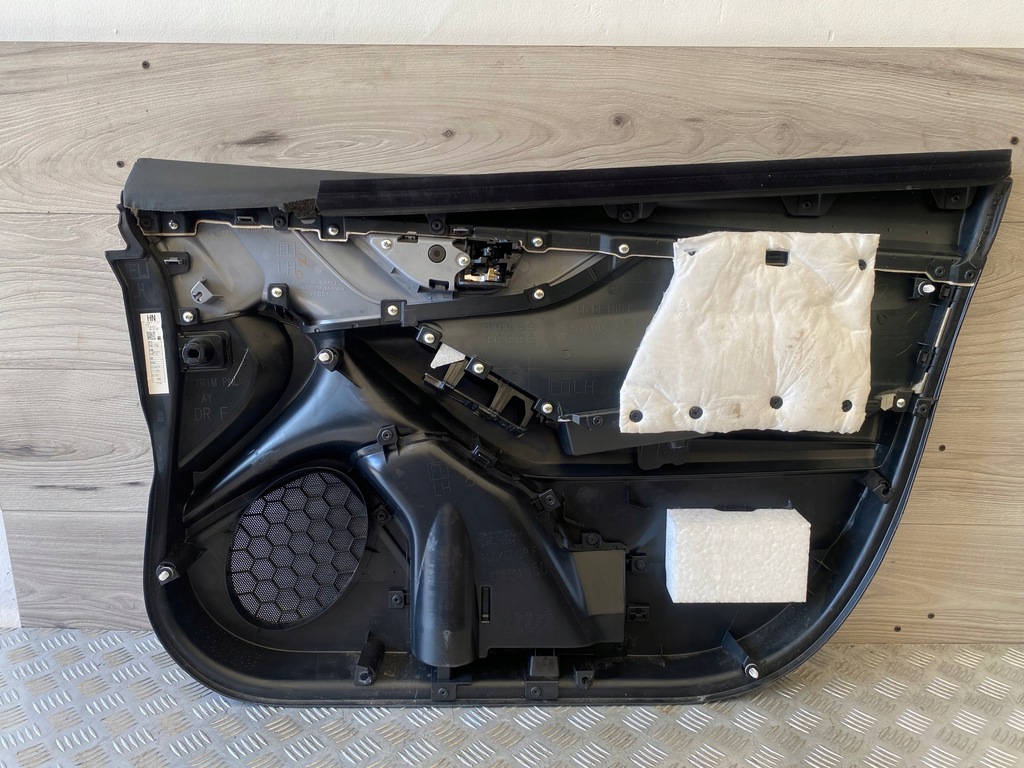 фото №13, Subaru xv ii crosstrek usa 17-24 обшивка дверь передний левый перед