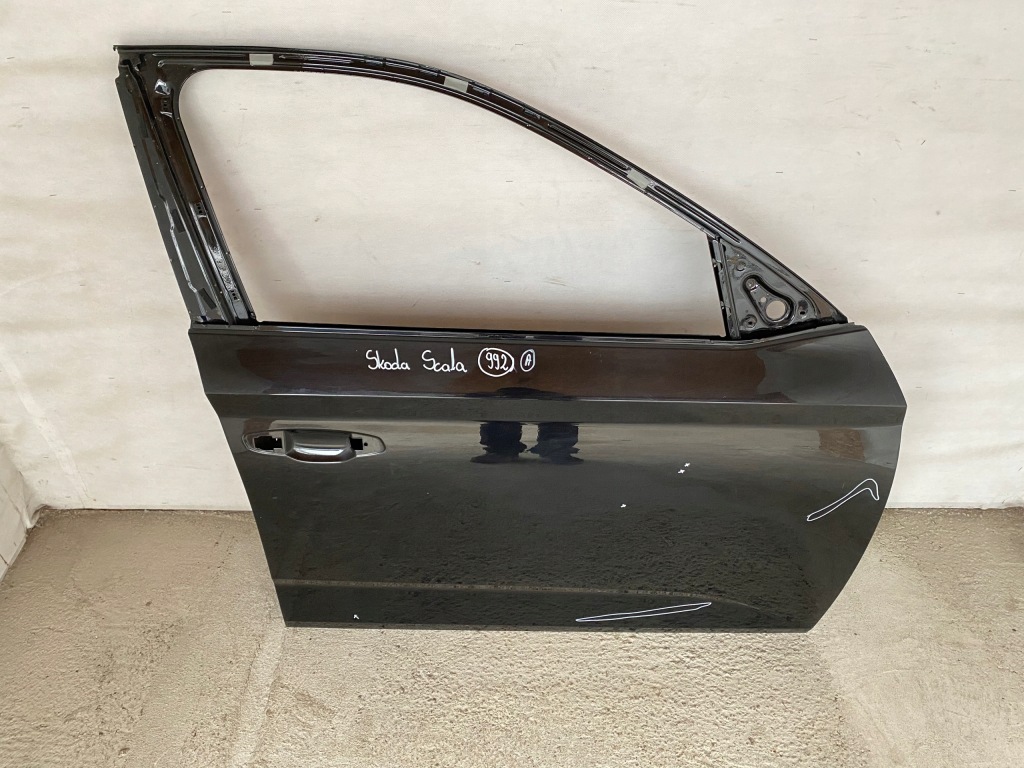 фото №2, Skoda scala дверь передние правое перед