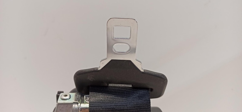 фото №4, Volvo v40 pas безпека лівий правий задня 31292072