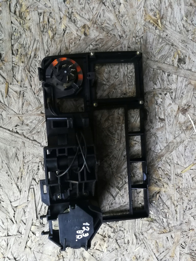 фото №5, Панель воздуховод панель средний bmw e30