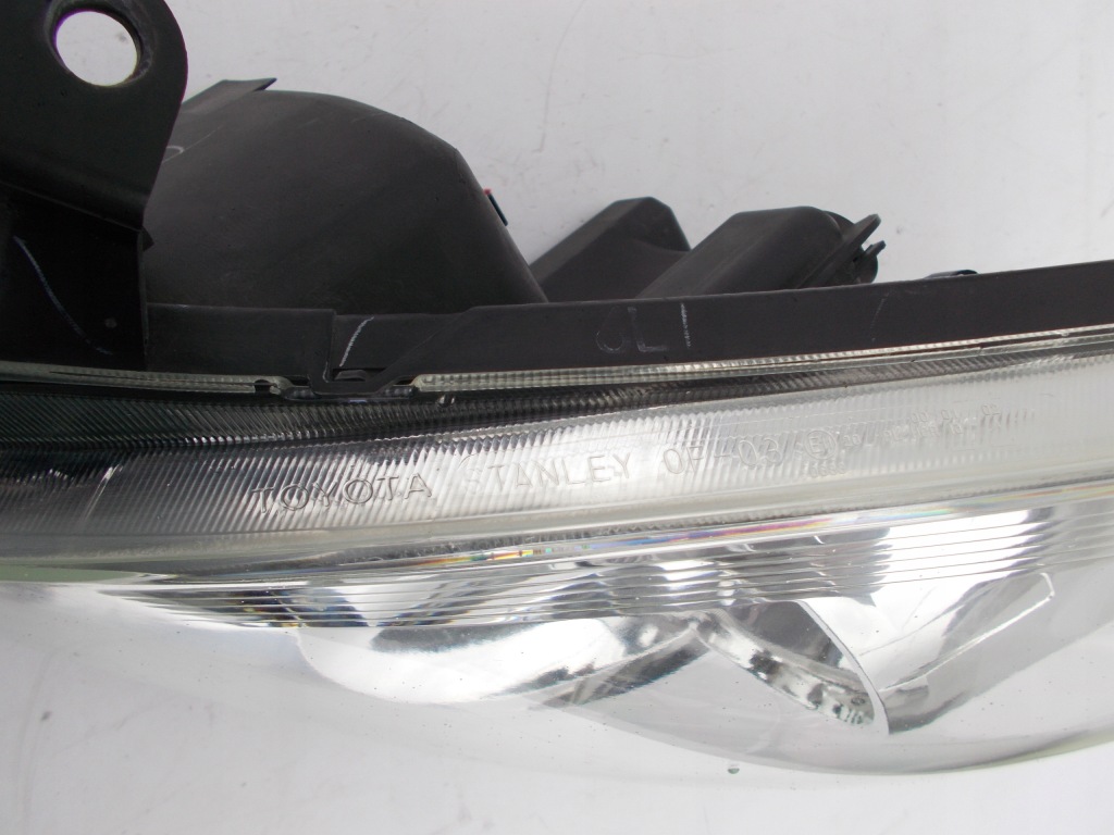 фото №12, Фара лампа toyota corolla verso ii 2 2004 - 2010 stanley europa