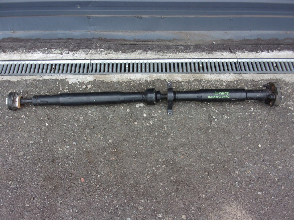 фото №1, Wał приводной maserati levante 3.0b 06700350480