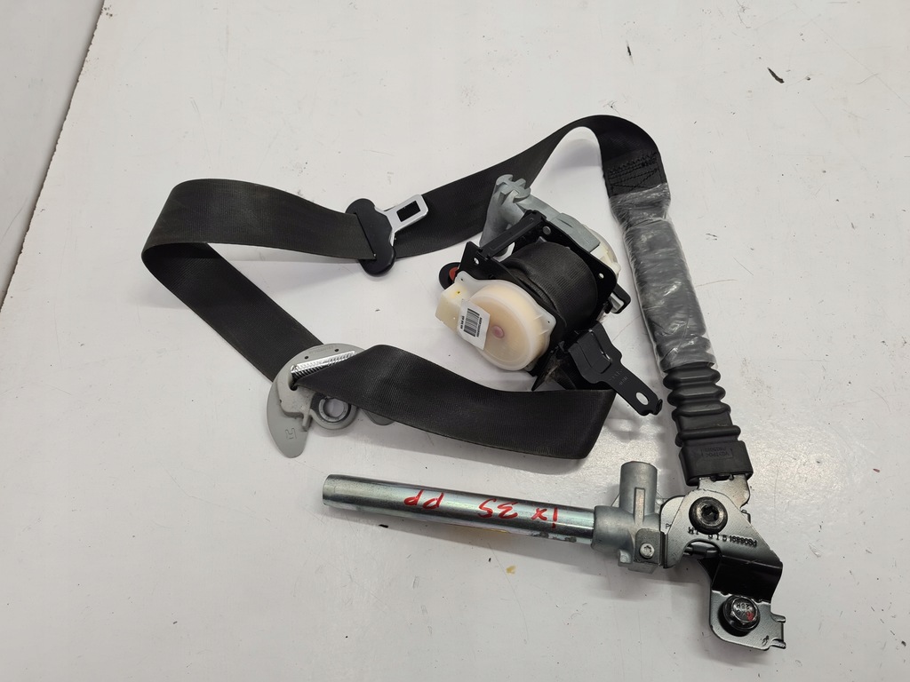 фото №1, Hyundai ix35 pas безопасности правый перед uk