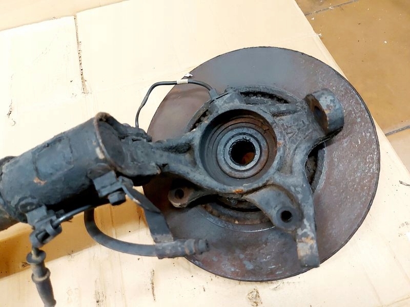 фото №8, Hyundai i40 1.7 crdi амортизаторна стійка лівий перед поворотний кулак амортизатор