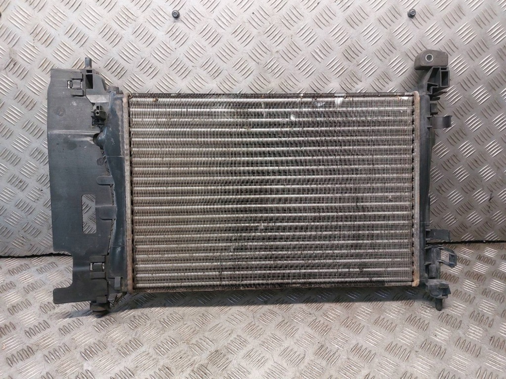 фото №10, Радіатор води вентилятор fiat grande punto 1.4 16v e5480005 51797135