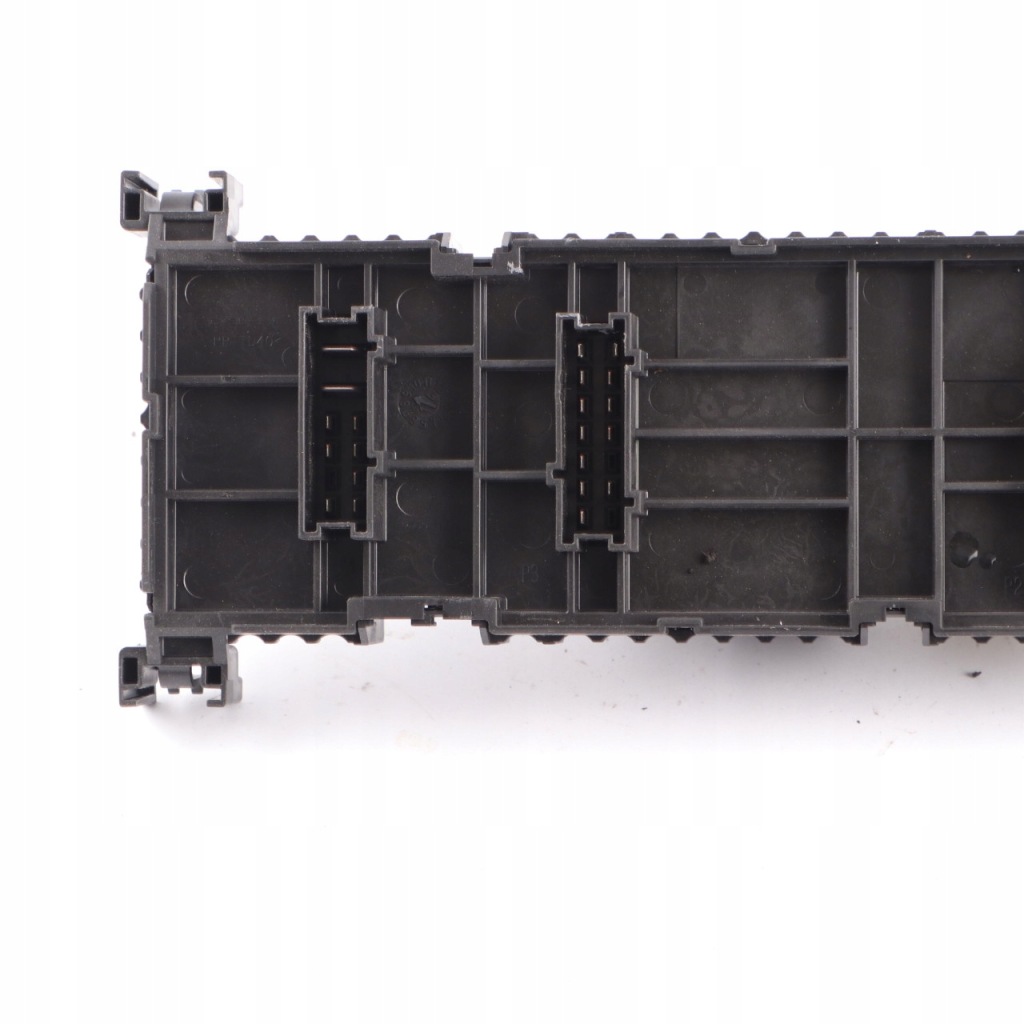 Mercedes w156 w176 w246 коробка предохранителей a2469066600 Цена