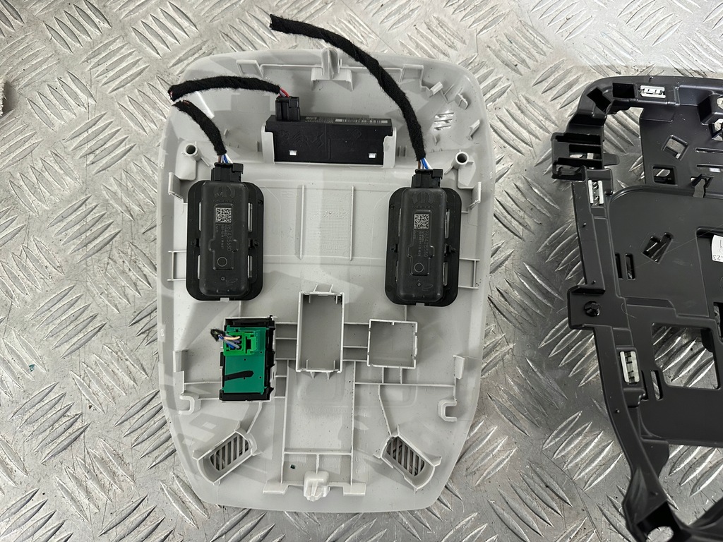 фото №7, Opel astra l лампа потолочный