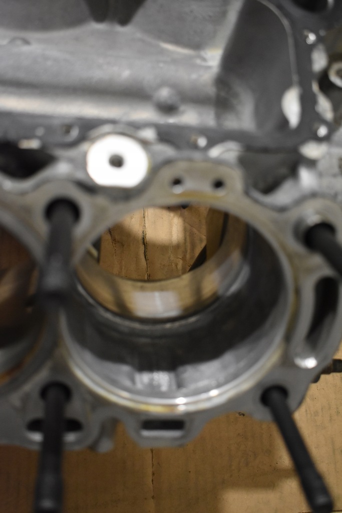 фото №10, Блок двигуна maserati graturismo 4,7 m145 16r. 1