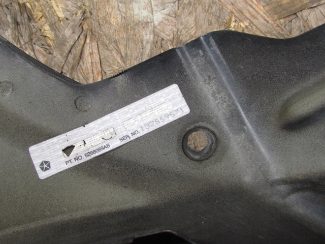 фото №10, Cherokee liberty kj lift крыло правый перед lak. px8 5288089ab