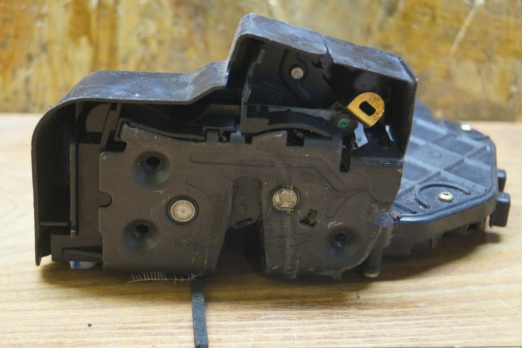 фото №8, Замок двері правий задня land rover discovery iii