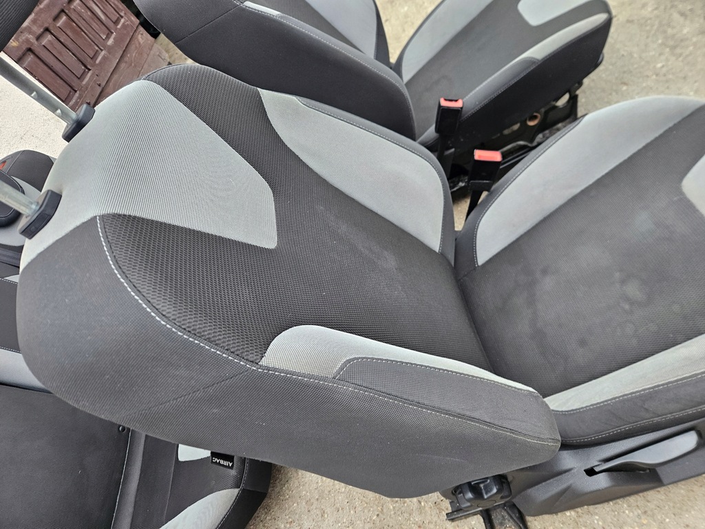 фото №13, Сидіння заднє сидіння ford focus mk3 комплект хетчбек kombi