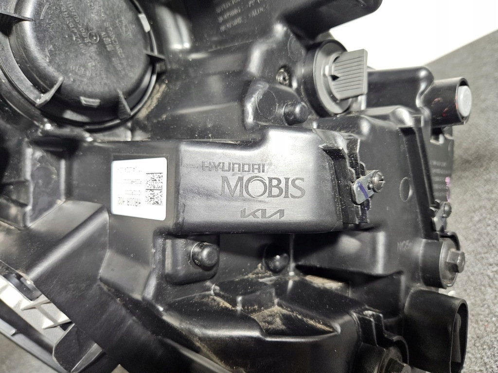 фото №13, Kia sportage 5 v 21- full led лампа правая перед передняя 92102r2000 eu cała