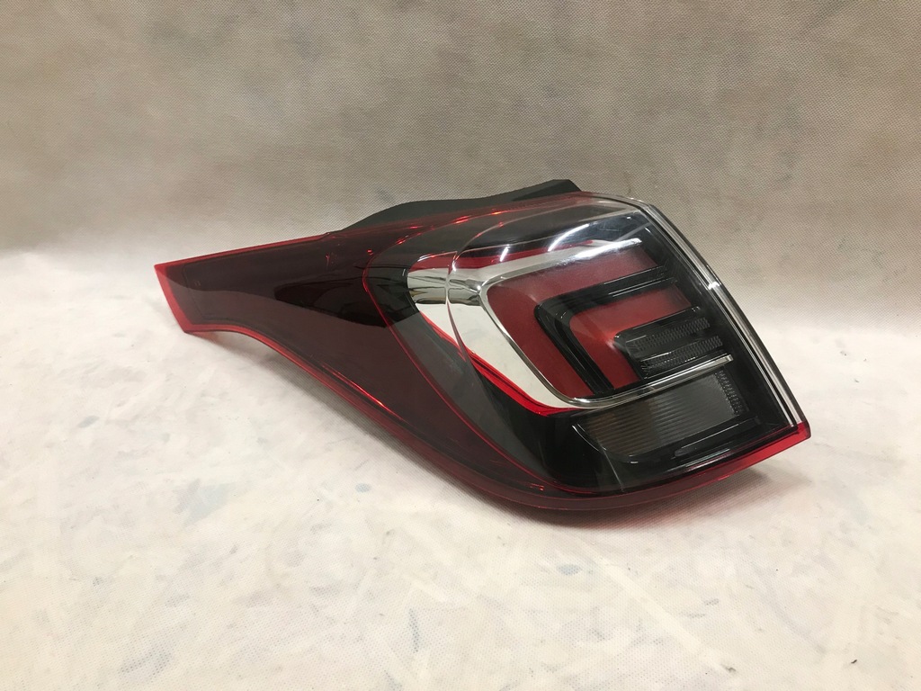 фото №1, Opel crossland x 17-20 лампа задня ліва led!