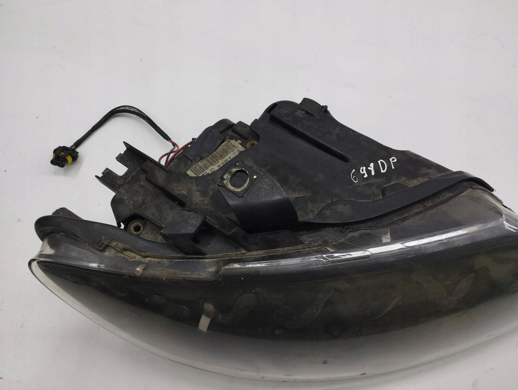 фото №8, Audi q7 4l 2006 правая сторона лампа передняя