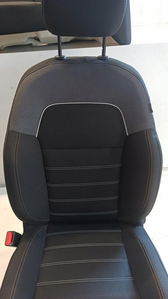 фото №7, Dacia sandero stepway iii сидіння заднє сидіння 2023