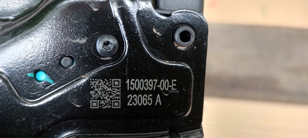 Купить Ремень передний усилитель жгут замок tesla y 20-24rok 1660012-00-a