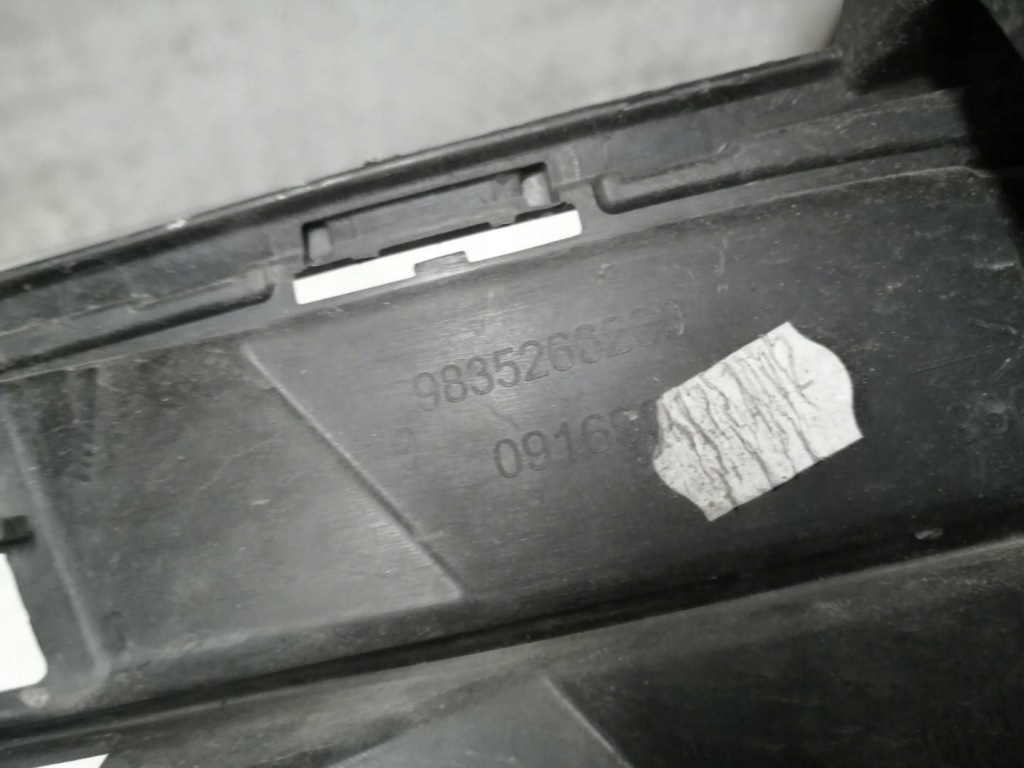 Cc opel mokka b верхний решётка бампера перед средняя 9835266280 с Разборки