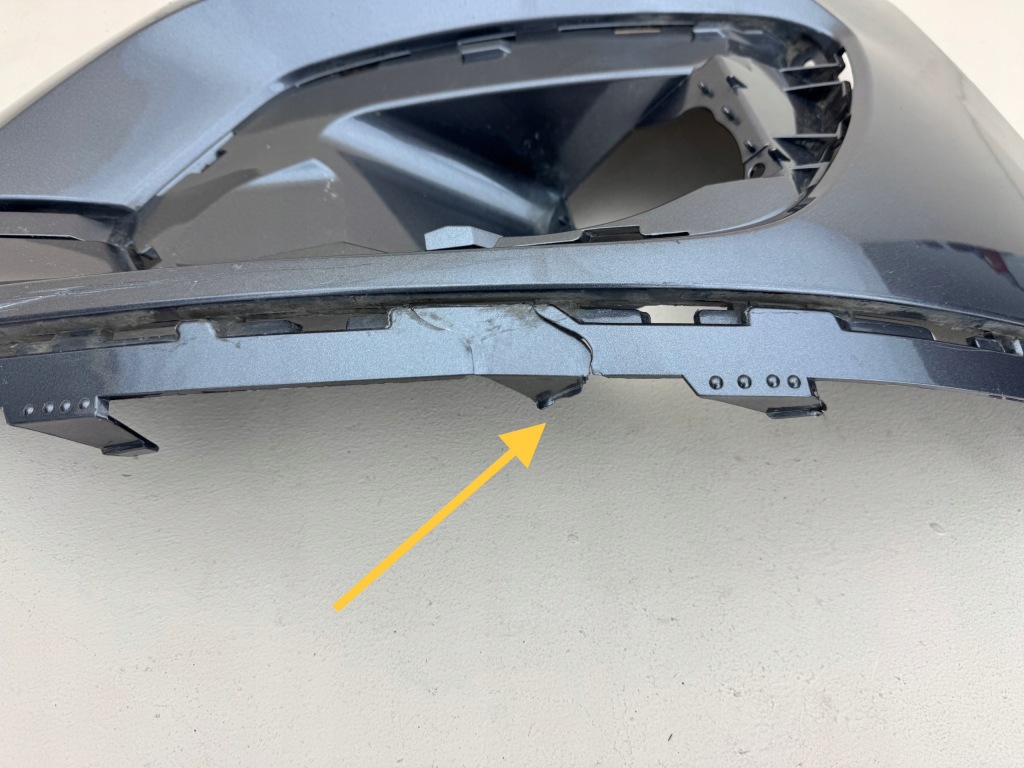 Opel combo e proace 18r- кутик бампера праві перед передній Ціна