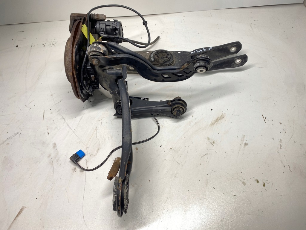 фото №1, Подвеска правое задние задняя mercedes b-klasa w246 12-18