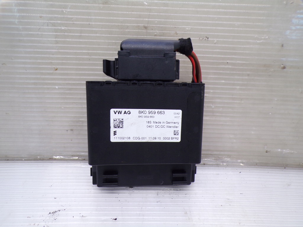 фото №1, Стабилизатор напряжения audi a5 8t a3 8p 8k0959663