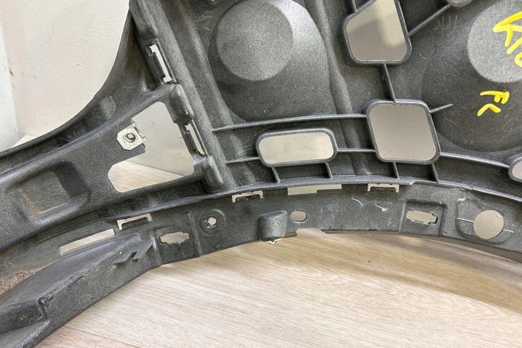 фото №10, Лівий напрямна заднього бампера porsche cayenne 92a 7p5807377a 3.0l 2016