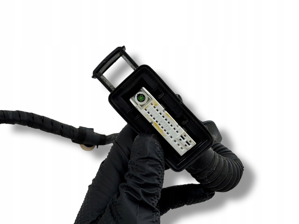 фото №16, Volkswagen tiguan 2021 перед сторона ліва джгут трубопровід двері передніх