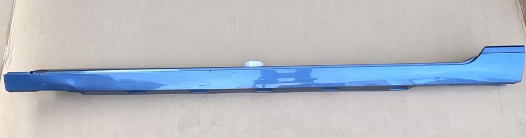 фото №1, Gd passat b8 lb5j молдинг порог левая 3g0853857 оригинальная