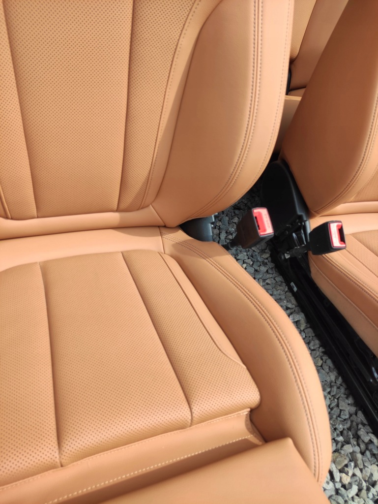 фото №5, Сиденья заднее сиденье обшивки вентилируемые коричневые rude bmw g20 europa ch