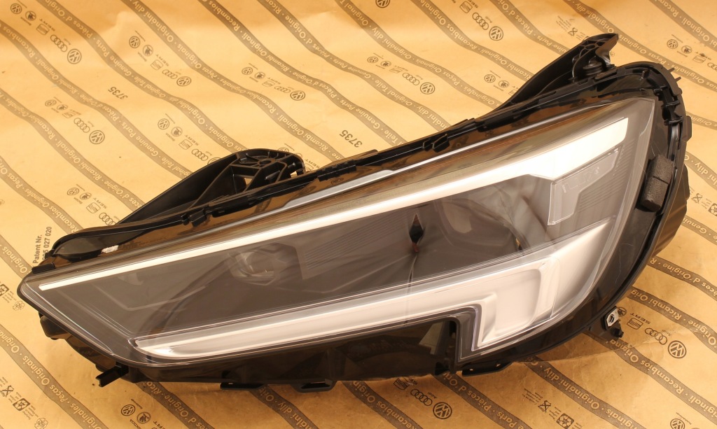 Купить Opel insignia b 2 2 fl рестайлинг  20-22 фара перед lux full led 39136835