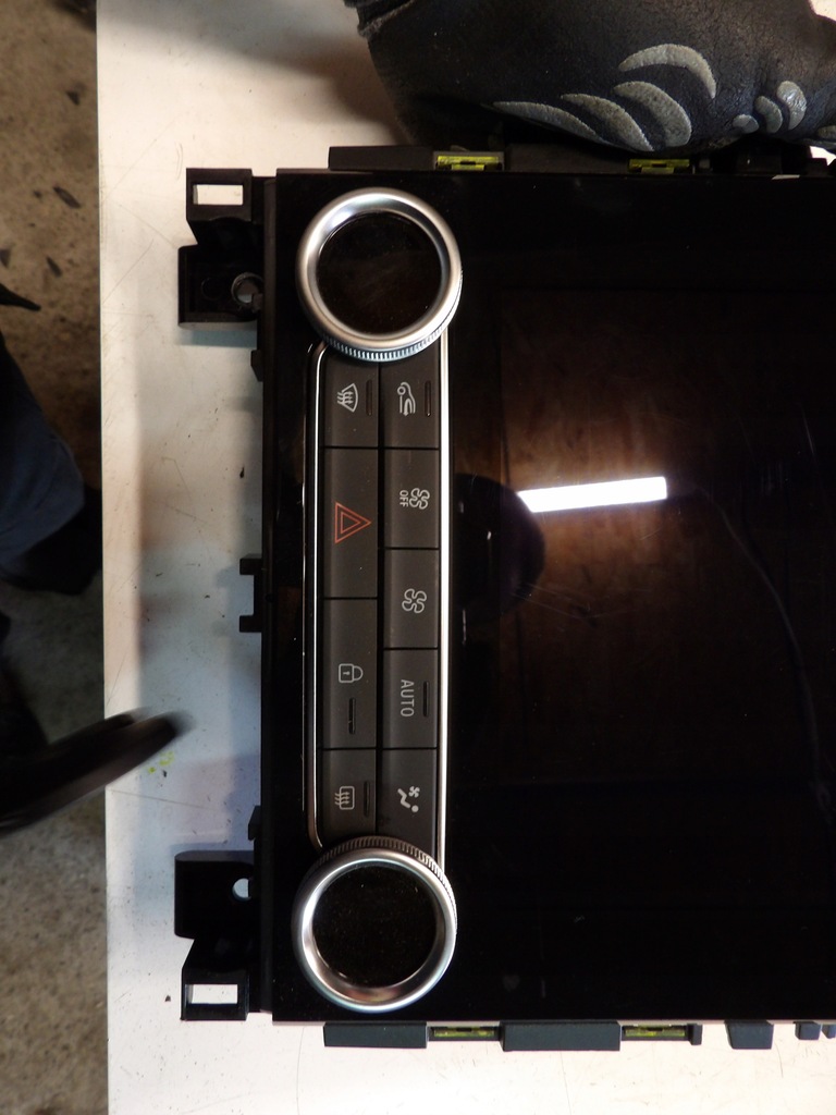 фото №2, Дисплей радио навигации renault 681033348r