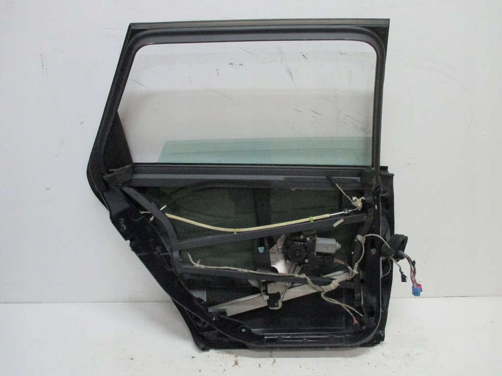 фото №6, Двері ліва задні audi a6 4b9