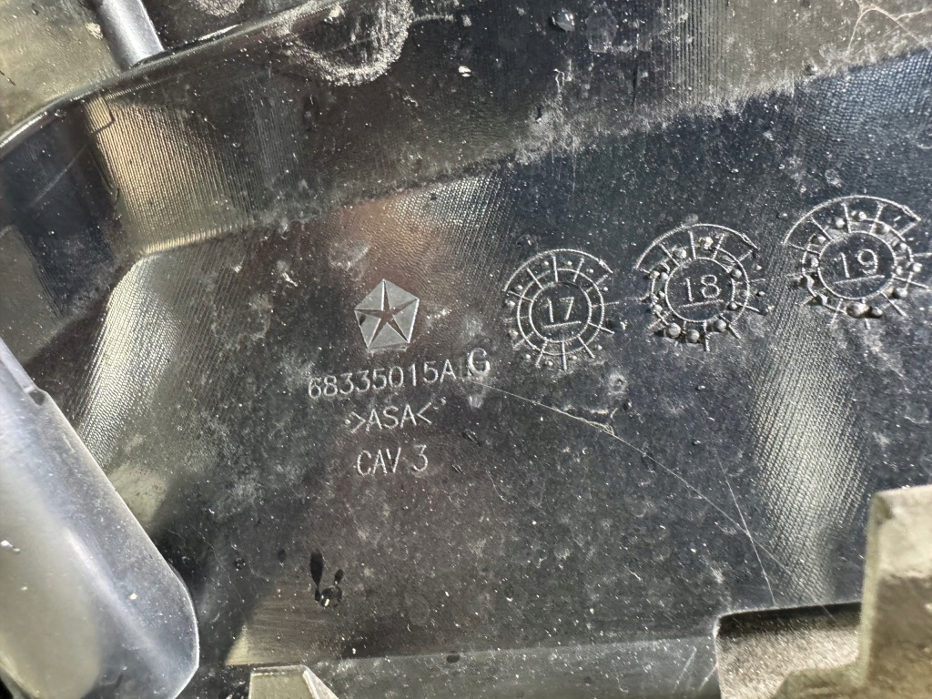 фото №4, Dodge ram 19- решётка радиатора бампер перед передний