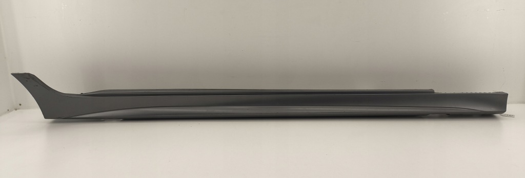 Купить Молдинг порог накладка правая mercedes cls amg w257