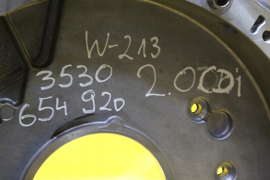 фото №8, Mercedes-benz оригинальный номер a6540108401 корпус распределительного вала