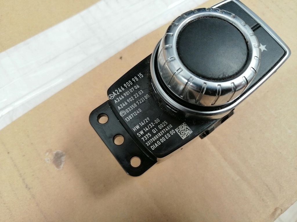 фото №15, Панель mmi idrive a2469009815 mercedes cla c117 fl