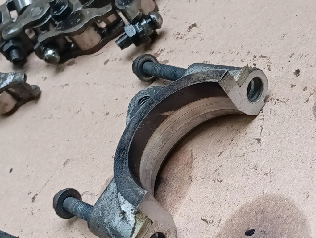 Toyota yaris 2 1.4d4d 1.4 вал розподільного валу опори Недорого