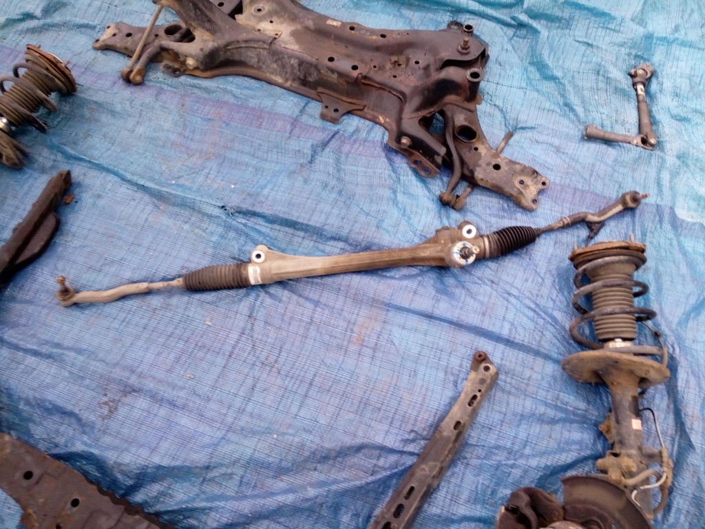 фото №7, Toyota verso 09- 2,0 2,2 поворотний кулак амортизатор лівий перед