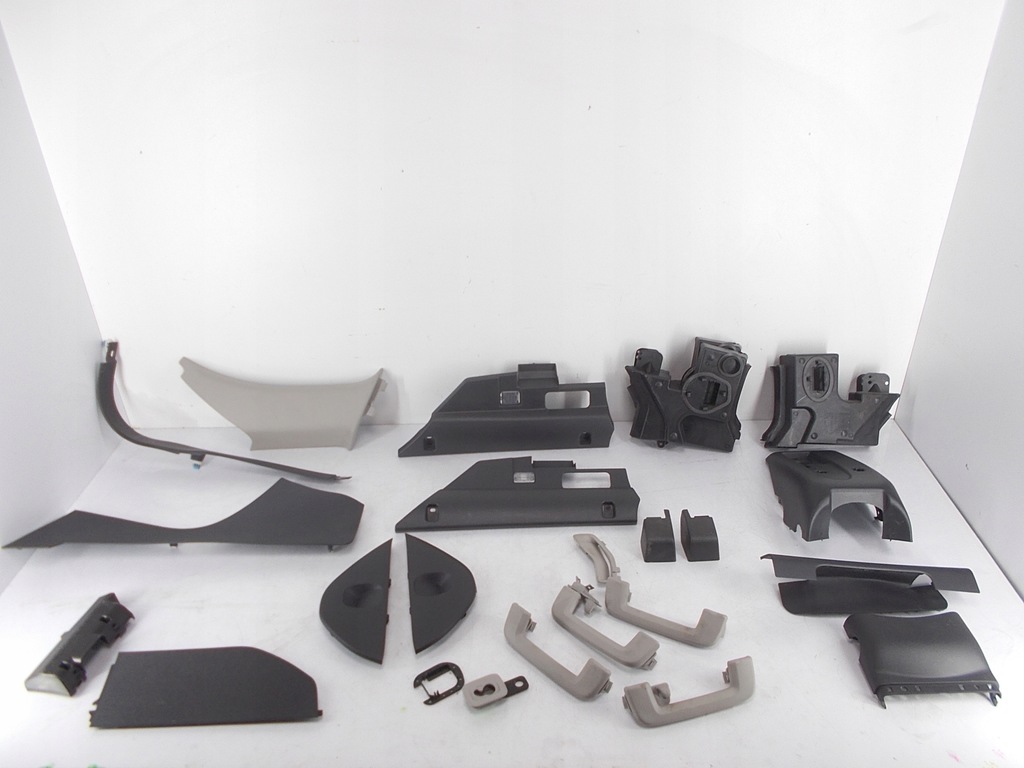 фото №1, Заглушка захист ручка молдинг volvo xc60 блок двигуна