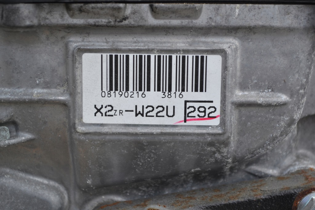 Двигун комплектний  2zr-fxe c-hr auris 1.8 hybrid x2zr-w22u 38 tys.km f/v Недорого