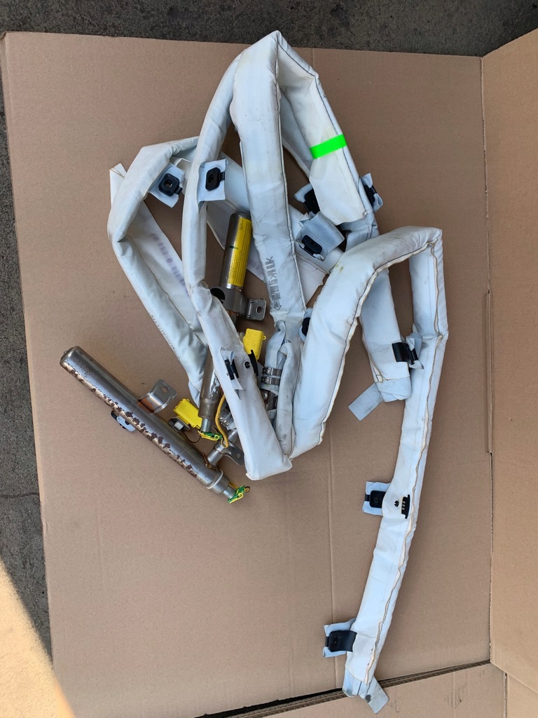 фото №1, Vw t5 t6 шторка безопасности правая левая multivan caravella